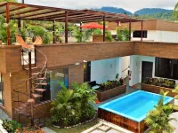 Toucan Platinum Suites Aparthotel Hotels in Mindo