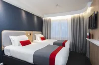 Holiday Inn Express GLASGOW AIRPORT by IHG Hotels in 