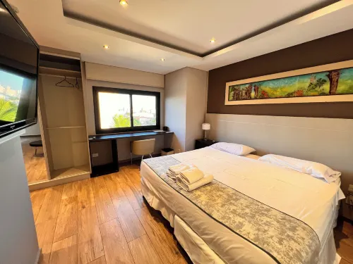 Hotel Grand Lago