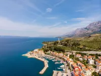 Apartments Matko Hotels in Podgora