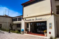HI Almada - Pousada de Juventude Hotels in 
