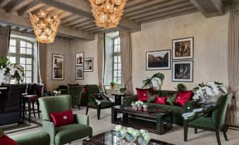 Chateau Lafaurie-Peyraguey Hotel & Restaurant Lalique