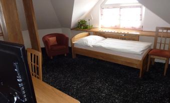 Hotel & Restaurant Na Frystatske - Housity