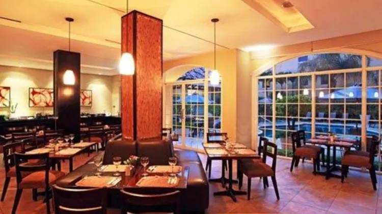 Quality Hotel Real San Jose Dining/Restaurant