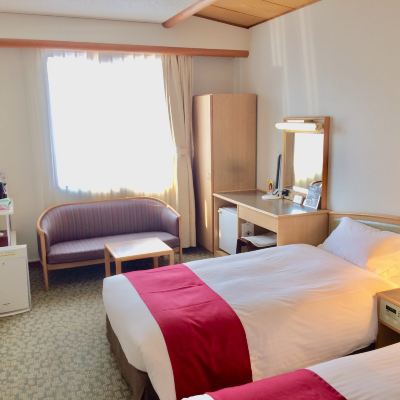 ツインルーム ＫＫＲ山口あさくら（国家公務員共済組合連合会湯田保養所） クーポン