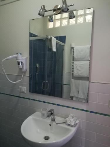 双人房（带独立浴室）