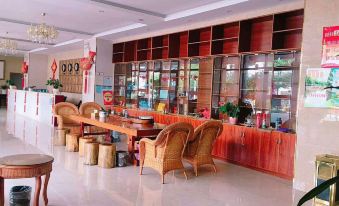 Pu'er Qianhua Business Hotel