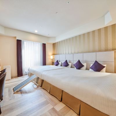 ゲストルーム(ベッド4台)(浴室) inumo Shibakoen by Villa Fontaine クーポン