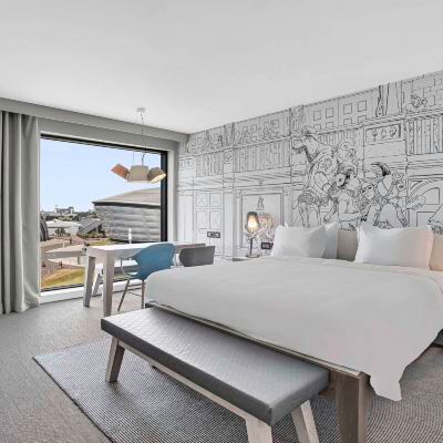 Superior Room Hydro View Radisson Red Glasgow Promo Code