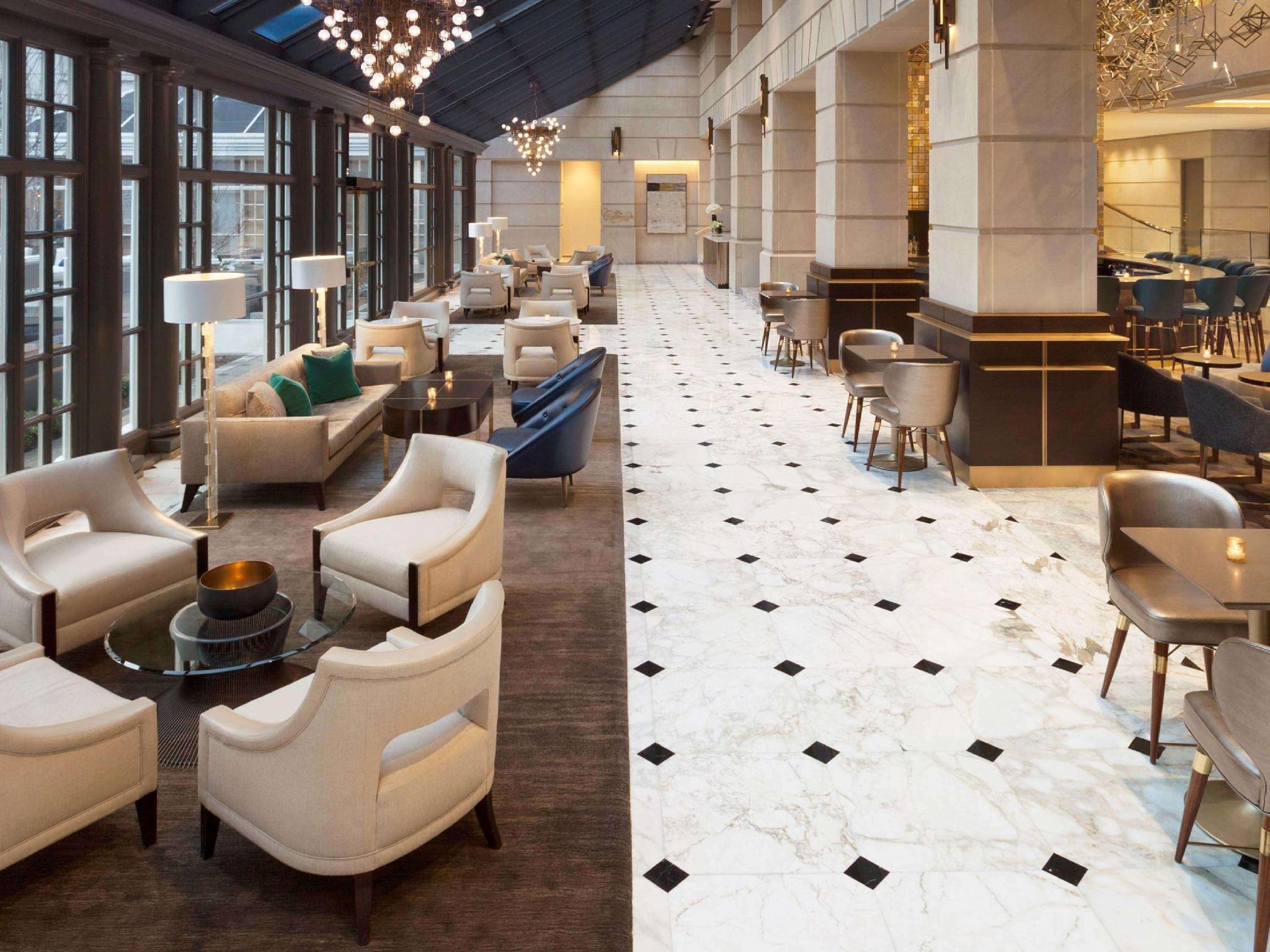 费尔蒙金尊招牌房，2张大床，禁烟，行政楼层