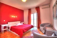 Plava Laguna /Bed and Breakfast Hotels in 