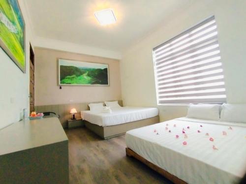 带园景的家庭房