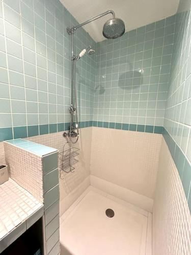 两卧室联排别墅