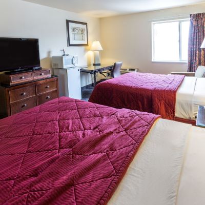 Standard Two Queen Room Cedars Inn Promo Code