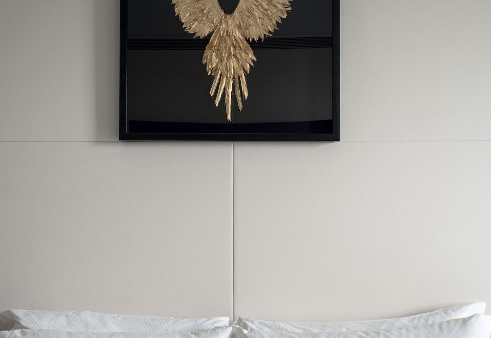 顶层公寓，两卧室（精品复式-4+1）