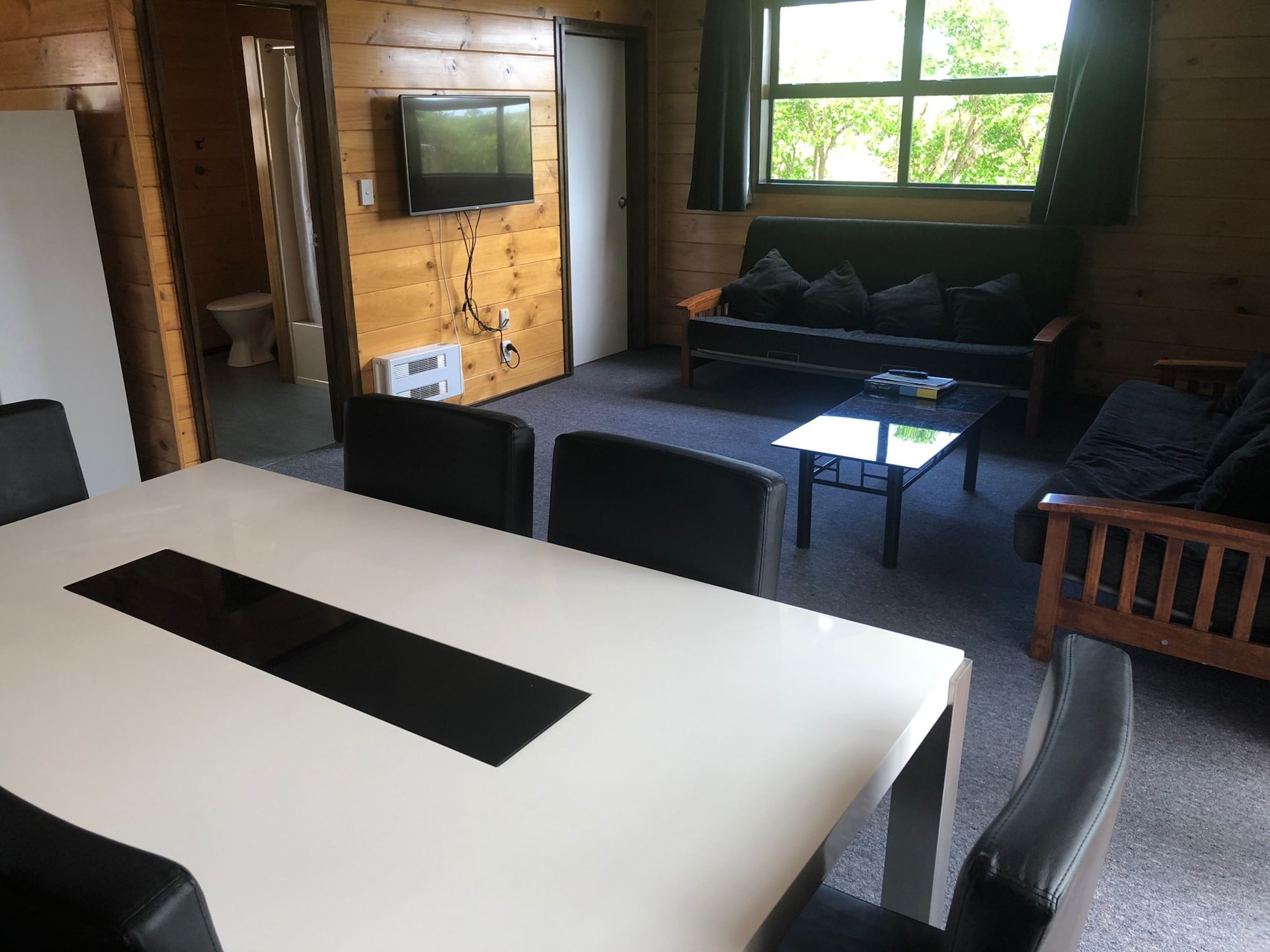 Greymouth Seaside Top 10 Holiday ParkTwo-Bedroom Cottage