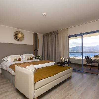 Suite With Hot Tub And Sea View L'Acquale Promo Code