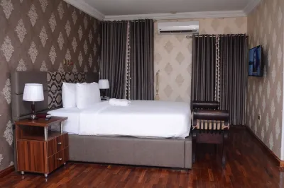 Mahogany Hotel and Suites Ξενοδοχεία στην πόλη 