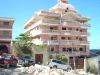La Colline Hotel Hotels in 