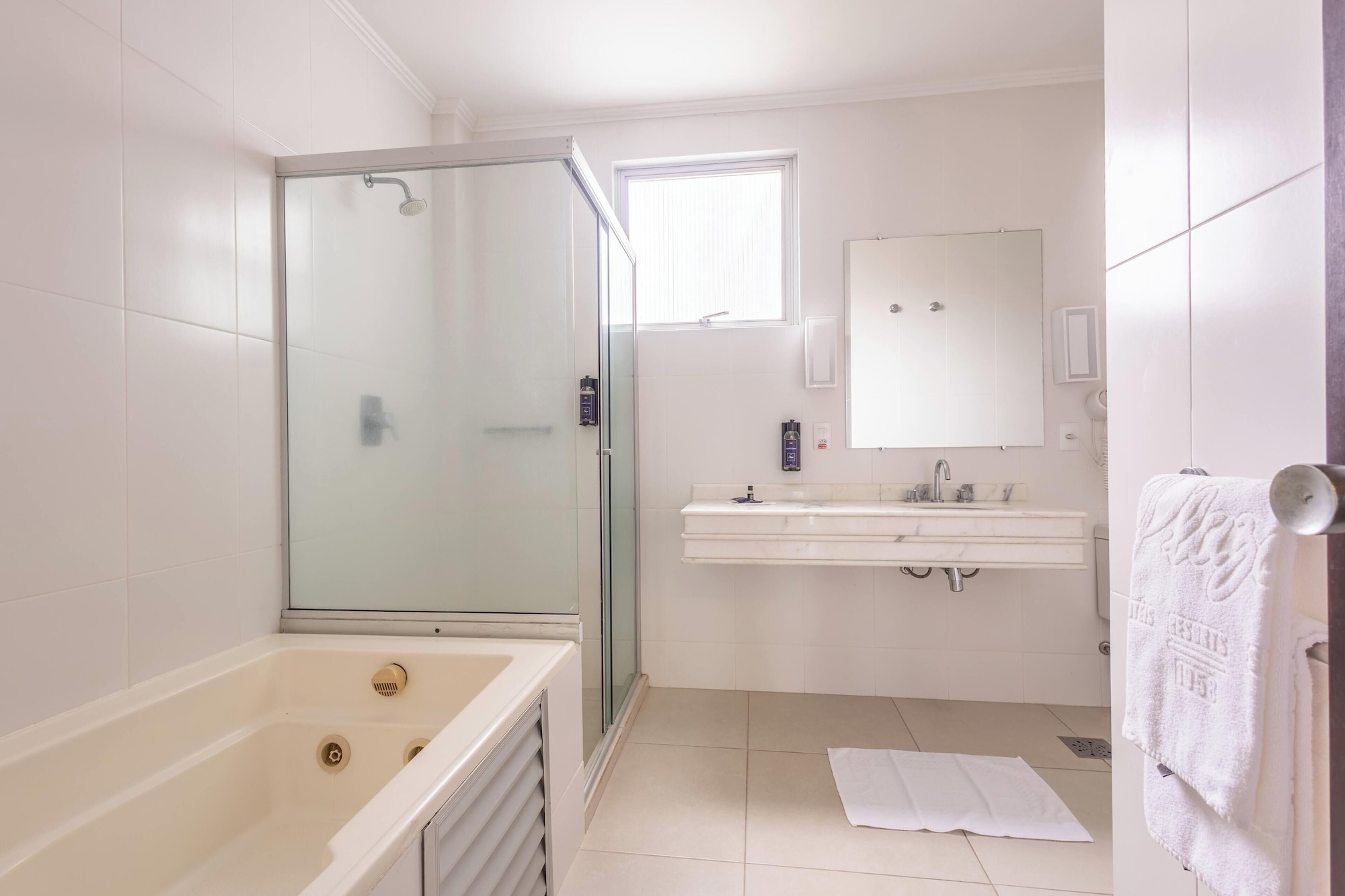 豪华房，1张卡萨尔床