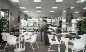 Hotel Chips Fene - Housity