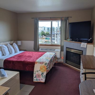 Hillcrest SPA Suite (Dog Friendly) Hillcrest Inn Promo Code
