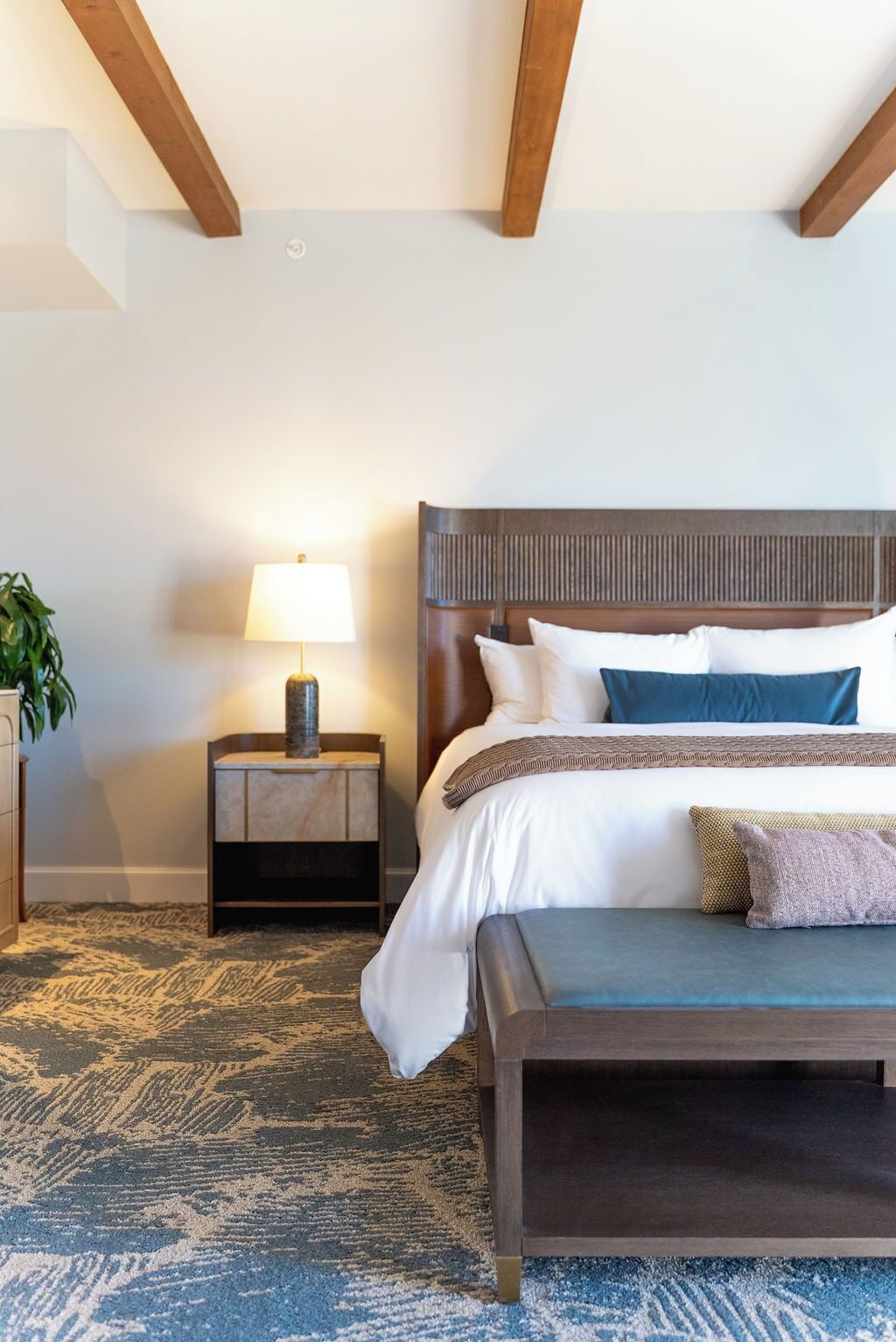 Fontana 特大床房