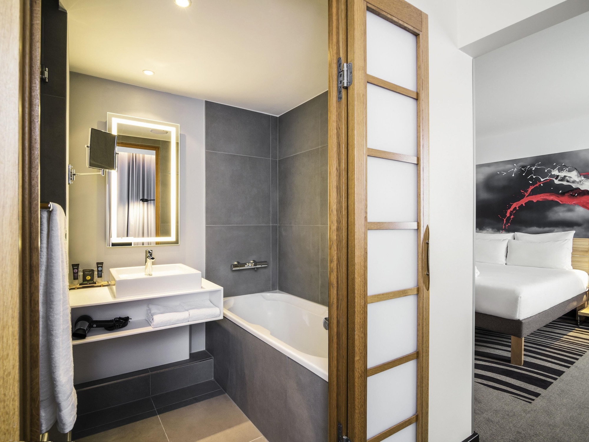 行政双人床房（带梳化床）