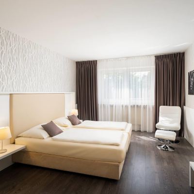 Standard Room with Double Bed QU Hotel Augsburg Promo Code