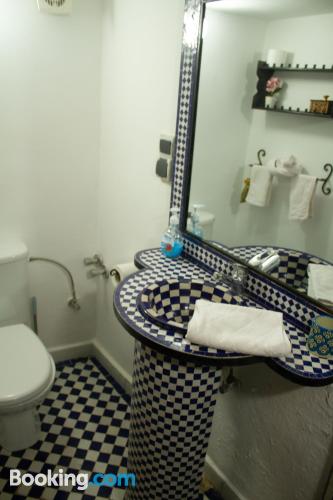 舒适三人间 - 带淋浴