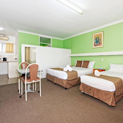 Standard Twin Room - Non-Smoking Riviera Motel Bundaberg Promo Code