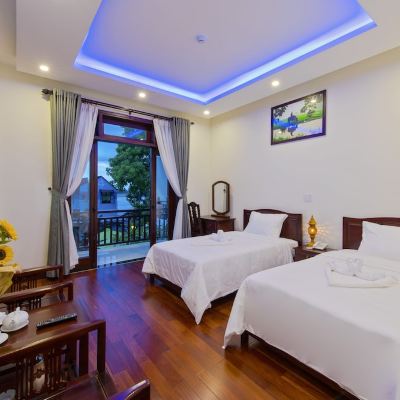 Deluxe Twin Room, Multiple Beds, Balcony, Pool View