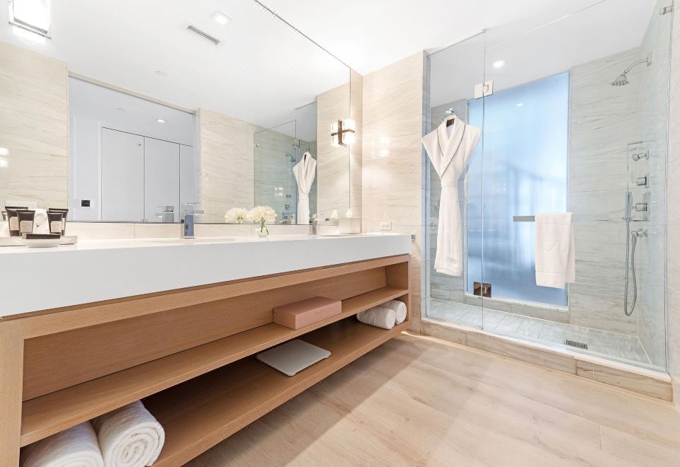 海濱屋頂雙層套房，1張特大床，海濱