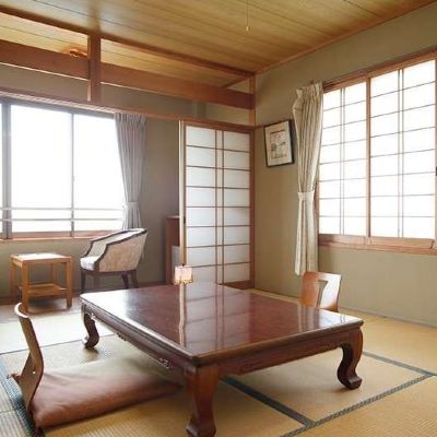 Japanese Style 10 Tatami Mat Ocean View