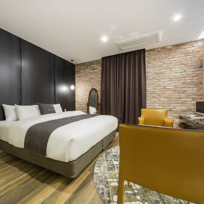Drive-in Deluxe (Bathtub) Yangju JS Hotel 쿠폰