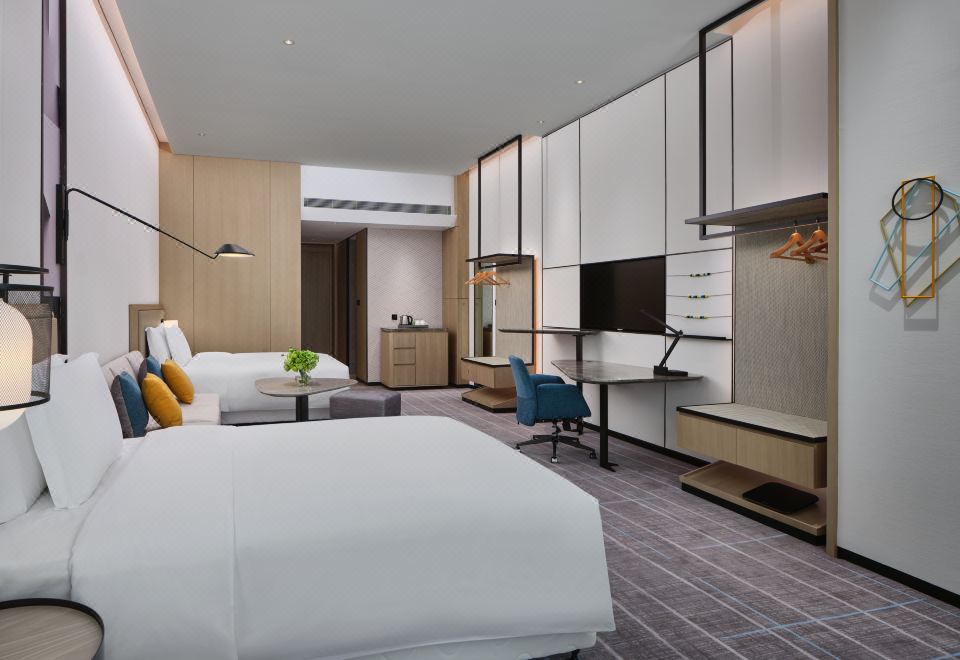 Crowne Plaza QidongDeluxe Double Room