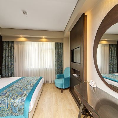 Economy Double Room Mukarnas Taksim Hotel Promo Code