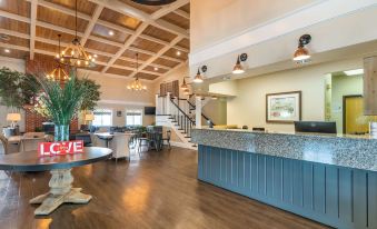 Best Western Plus University Park Inn & Suites - Housity