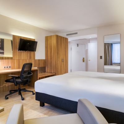 標準2張單人床房 布魯塞爾舒曼假日酒店 - IHG 酒店優惠