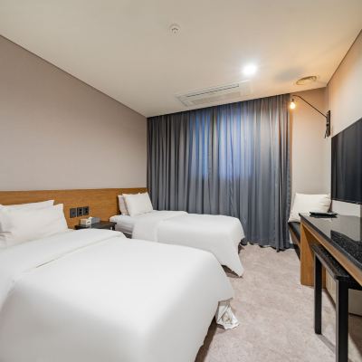 Walkie Special Twin Bricks Hotel Promo Code