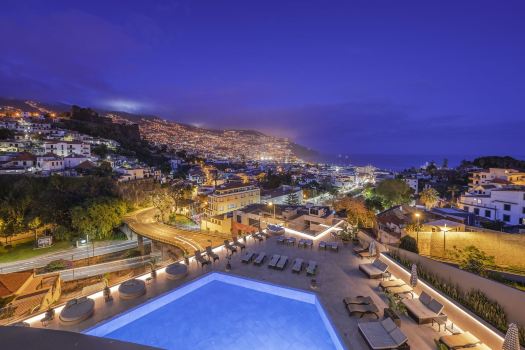 ที่พักดูลมหาสมุทรแบบผู้ใหญ่เท่านั้น