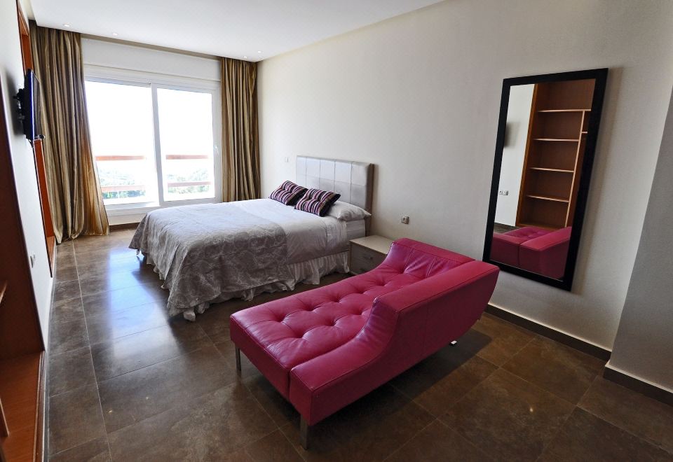 Four-Bedroom Apartment With Sea View