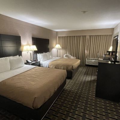 Deluxe Room with Two Queen Beds Quality Inn & Suites Cincinnati Downtown Promo Code