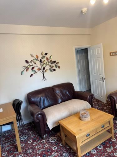 4 Park View One-Bedroom Apartment