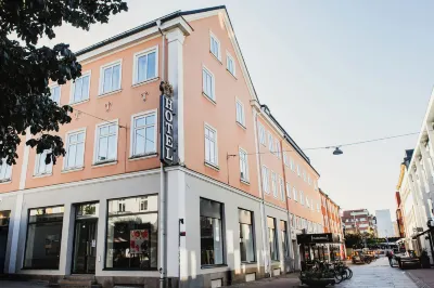 Home Hotel Cardinal Hotels in 