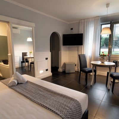 Suite With Hot Tub Hotel Barbarella Promo Code