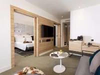 Novotel Tunis Lac Отели в г. 