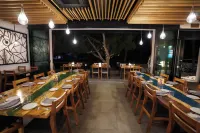Aventuras Hotel