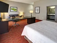 Hampton Inn & Suites Ada Hotels in Ada