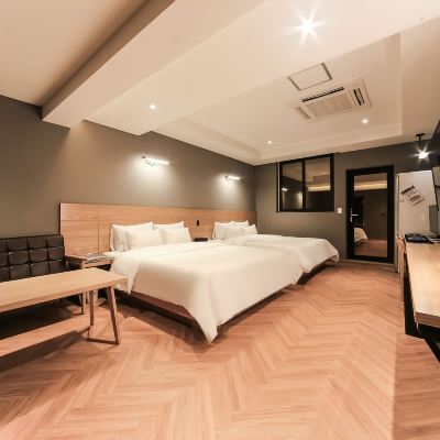 Family King + King Suite With Terrace SPA 호텔 소호 102 울산 쿠폰